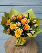 Букет цветов из:  Альстромерии и Розы #REPLACE_PRED# Большевике Ставропольского края