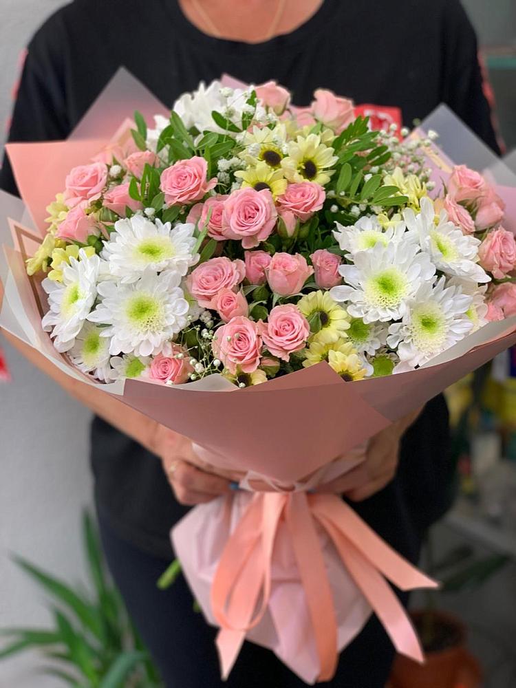 Букет цветов из: Розы и Хризантемы в Большевике Ставропольского края