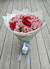 Букет цветов из:  Альстромерии в Большевике Ставропольского края
