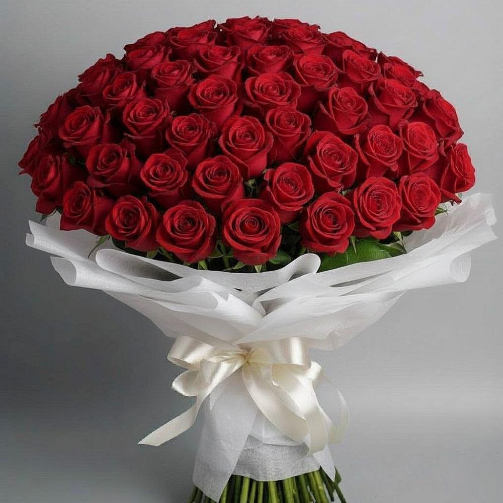 Букет 101 Красная роза Блэк Мэджик в Большевике Ставропольского края