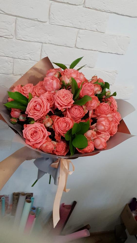 Букет цветов из: Розы в Большевике Ставропольского края