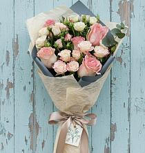 Букет цветов из:  Розы в Большевике Ставропольского края