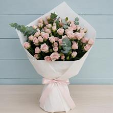 Букет цветов из:  Розы в Большевике Ставропольского края