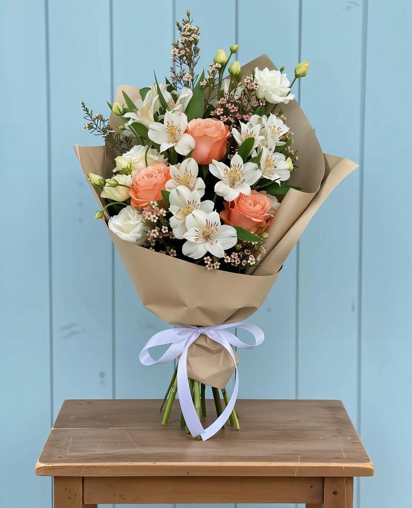 Букет цветов из: Альстромерии, Лизиантусы, Розы и Хризантемы в Большевике Ставропольского края